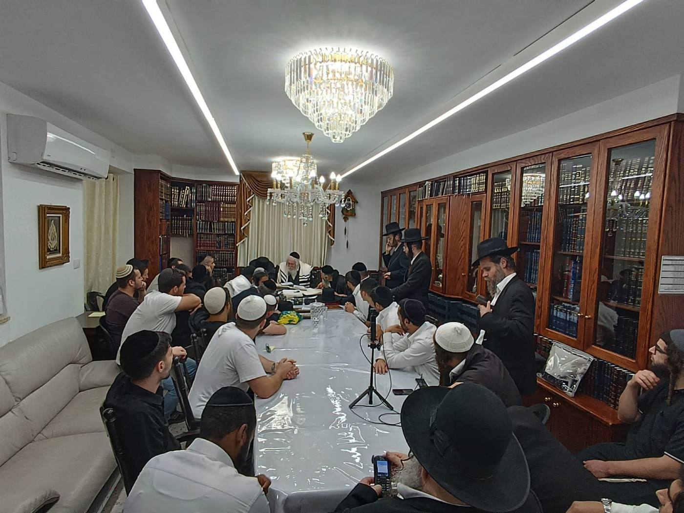 שיעור לקהילת 'משיבת נפש' בבית שמש - בבית מורינו הרב שליט"א