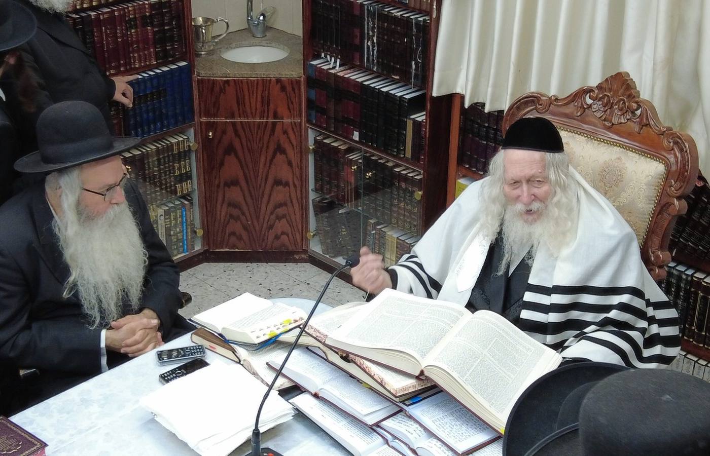 שיעור לכולל ברסלב לוד במעונו של מורינו הרב שליט"א