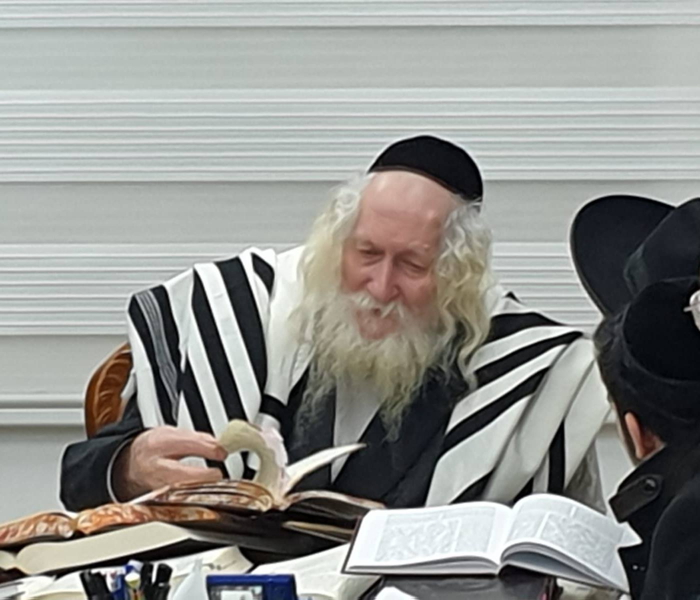 שיעור לבחורים מישיבה ליטאית