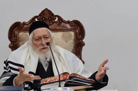 שיעור לבחורי הקהילה בקודש פנימה