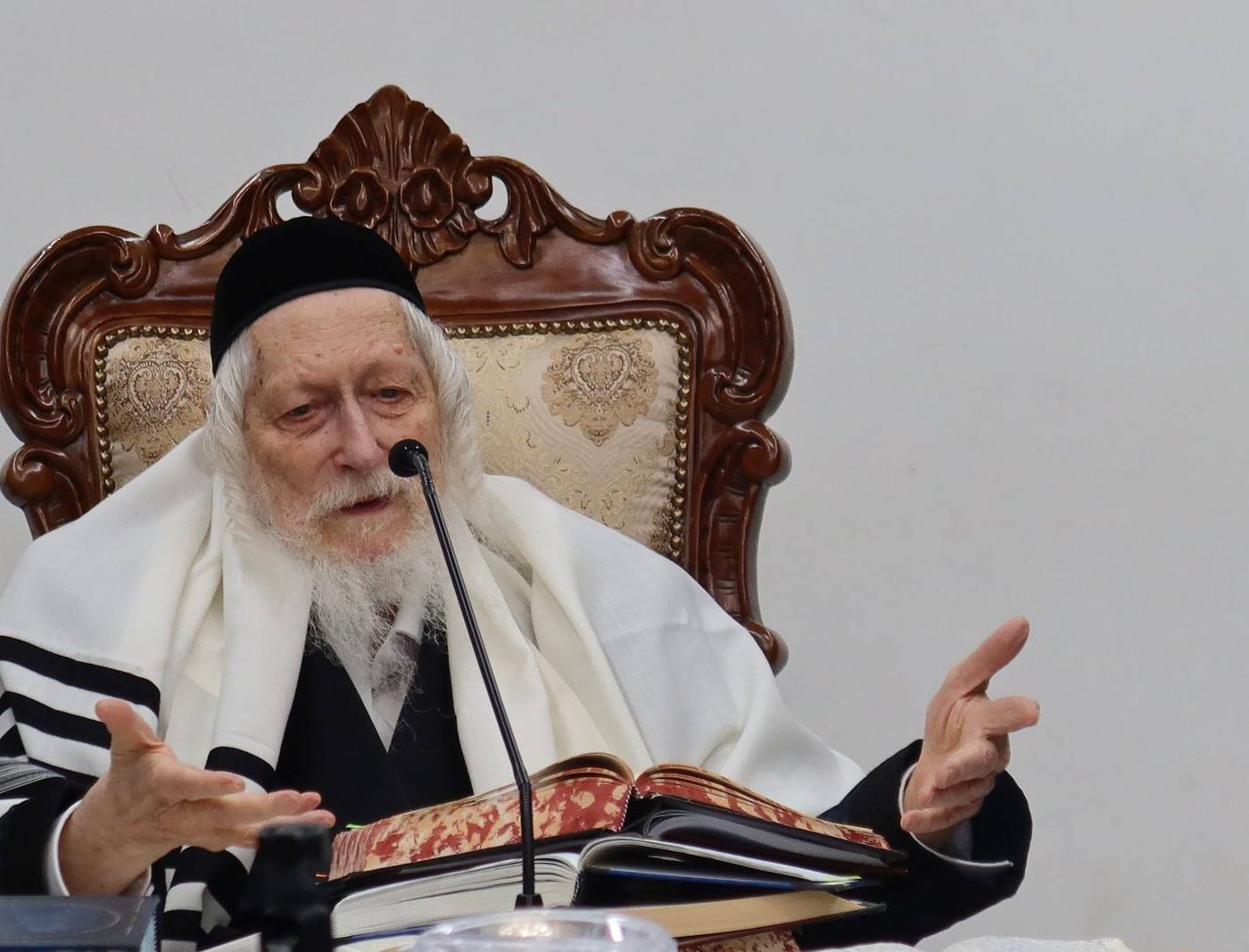 שיעור לבחורי הקהילה בקודש פנימה