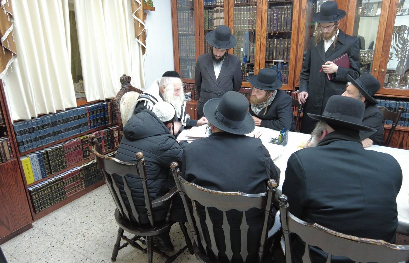 פתיחת בית הכנסת ברסלב בעיר ביתר עילית בבית מורנו הרב שליט"א