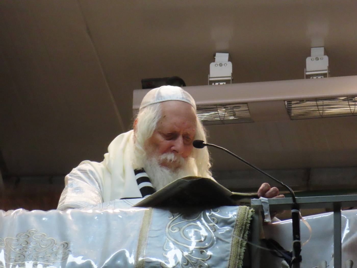 סיקור התפילות בימי הפסח התשפ"ה