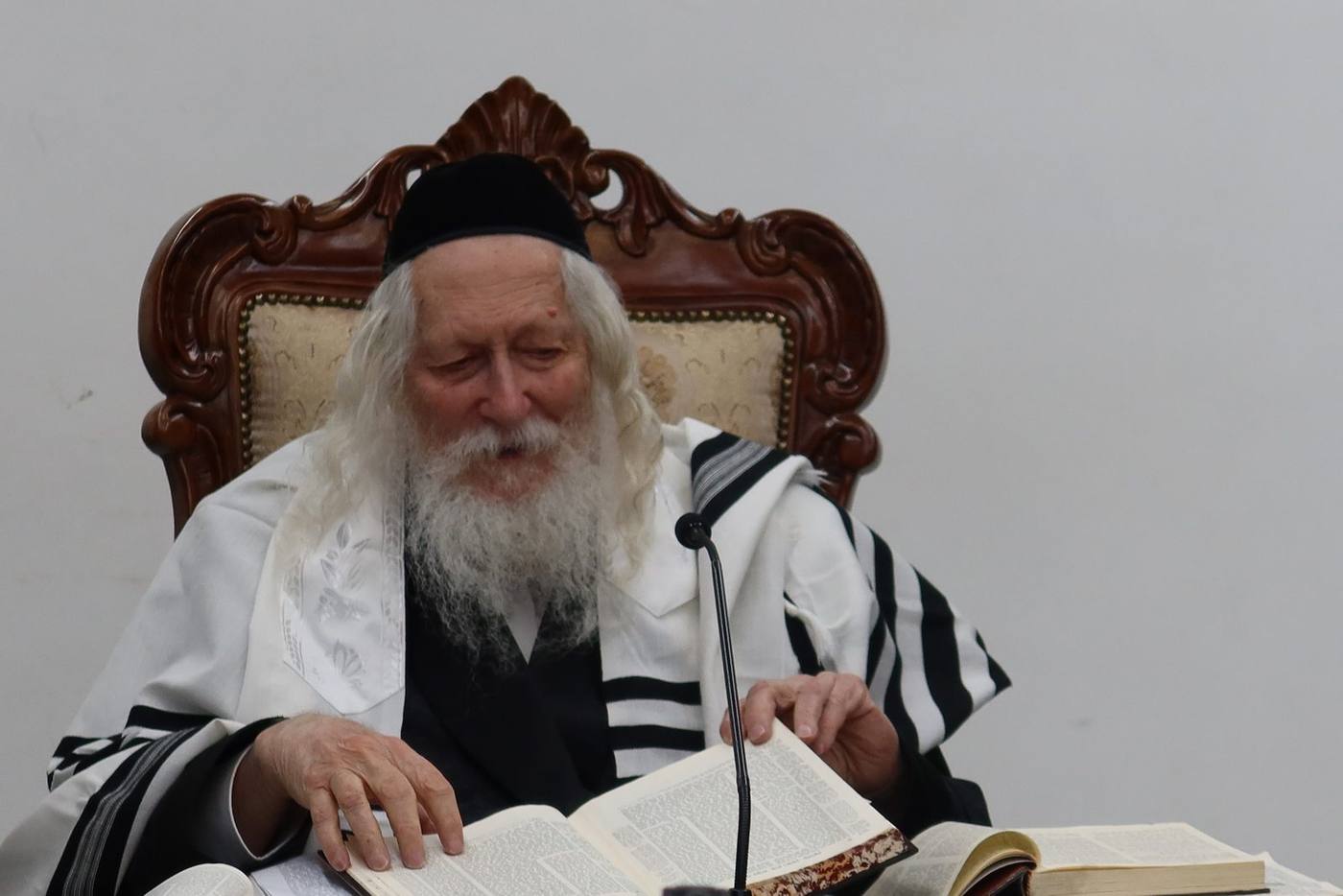 בחורי ישיבה ליטאים