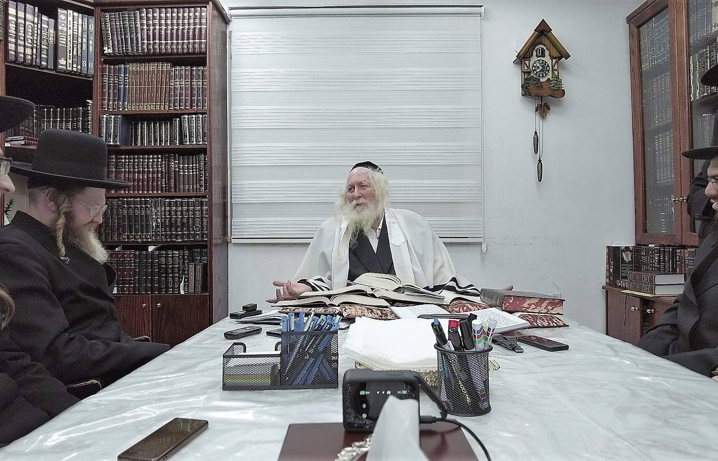 כולל 'חושן משפט' בראשות הרה"ח אליעזר קעניג שליט"א