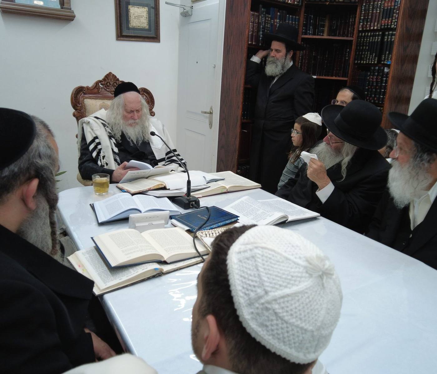 שיעור לתושבי בת ים במעונו של מורינו הרב שליט"א