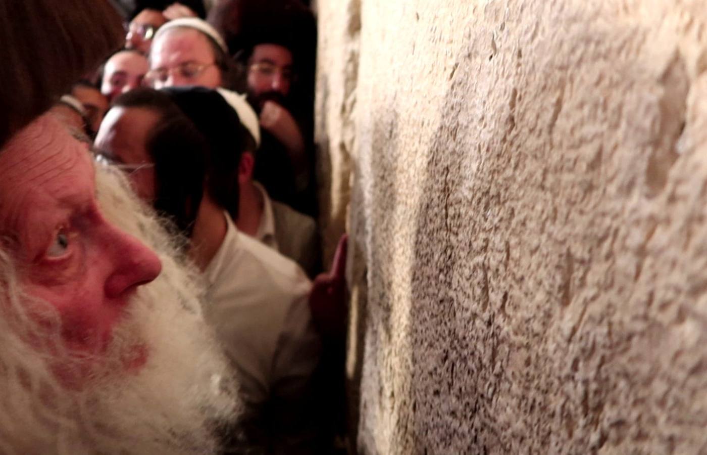מורינו הרב שליט"א בעליה לרגל לכותל המערבי