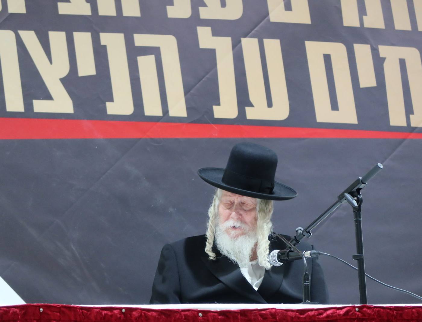 כנס חנוכה לחבורת בני הנעורים בהשתתפות מורינו הרב שליט"א
