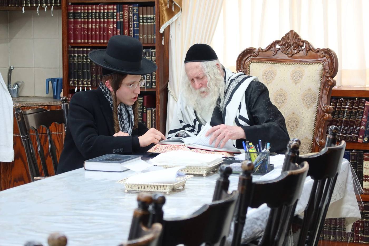 נכד רבינו הקדוש האברך רבי חיים יצחק לבקוביץ זצ"ל הלך לעולמו
