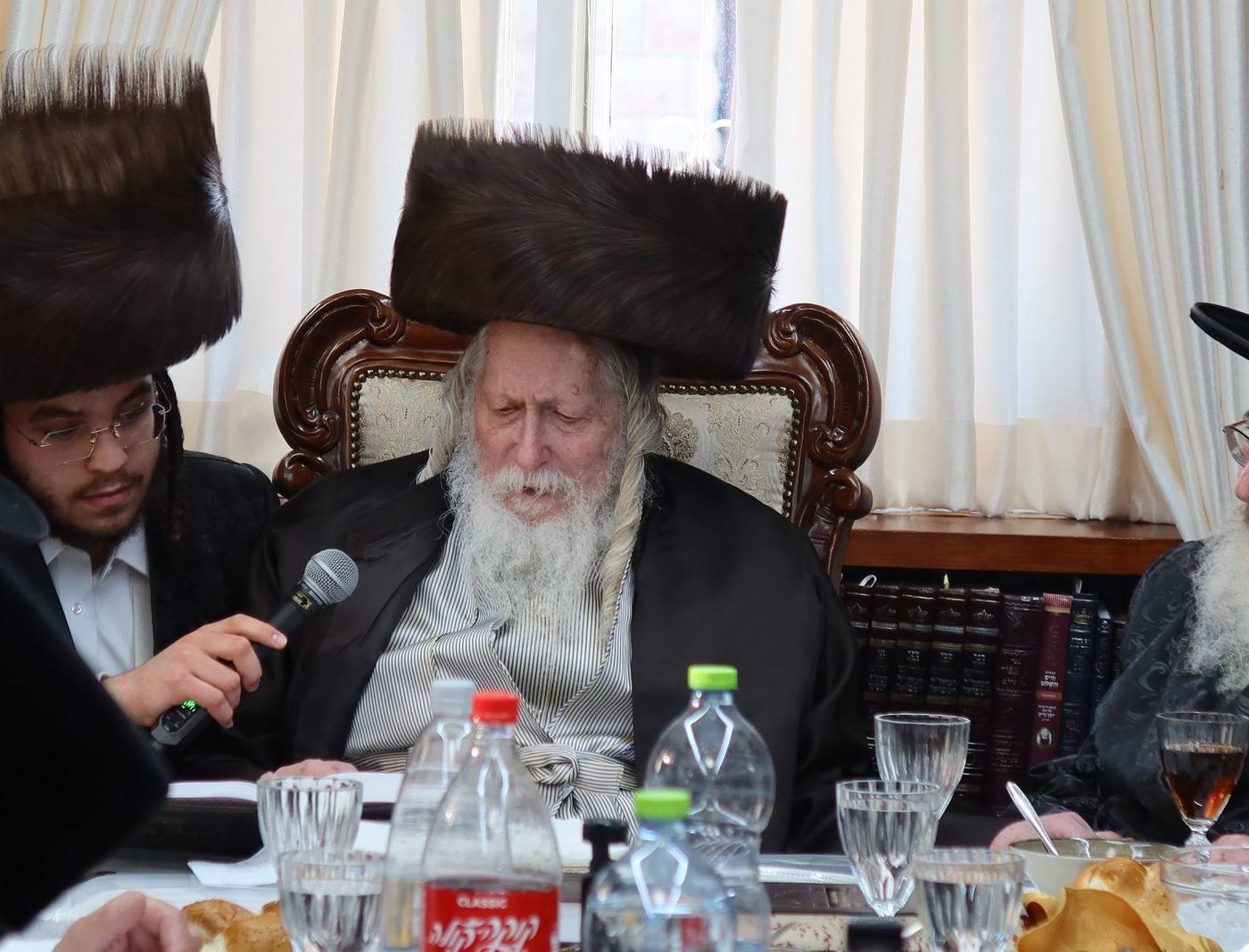 שמחת השבע ברכות לנינת מורינו הרב שליט"א בהשתתפות כ"ק האדמו"ר מספינקא דונולו שליט"א