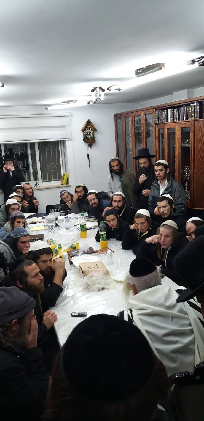 שיעור לבחורים מתקרבים מהישיבות הדת"ל