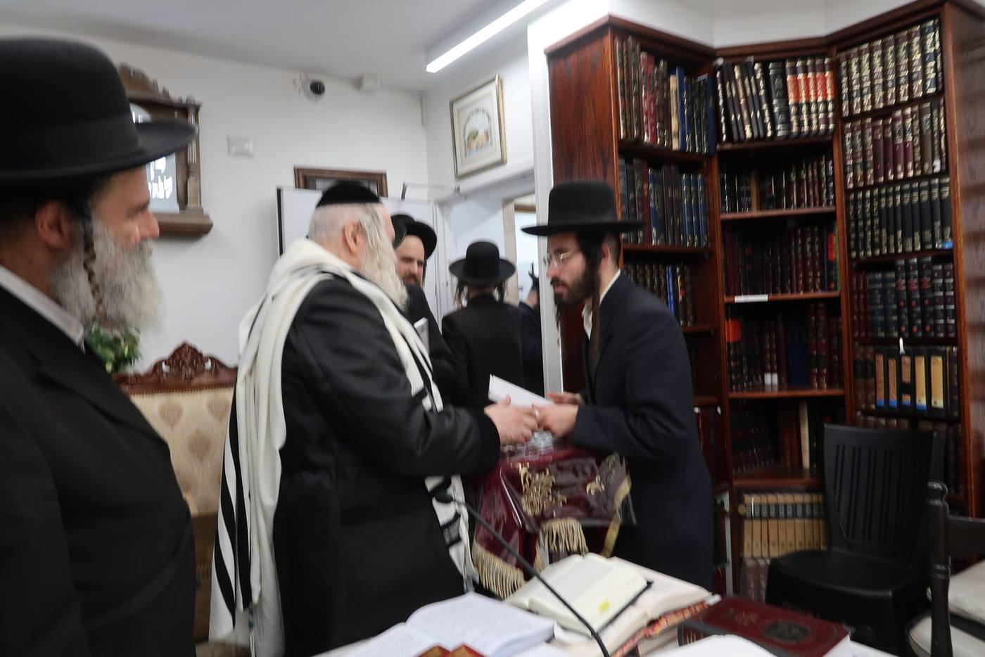 שיעור לתומכי בית מדרשינו במעונו של מורינו הרב שליט"א