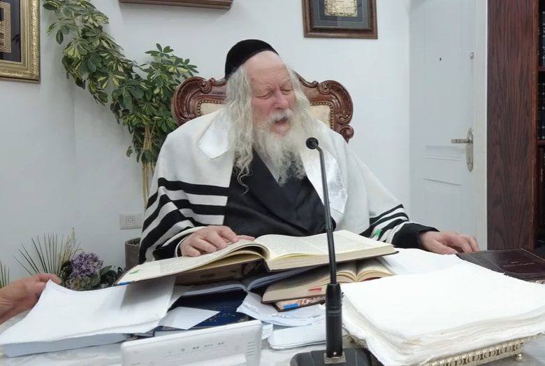 אנשי שלומינו משובו בנים קרית גת בשיעור במעונו של מורינו הרב שליט"א