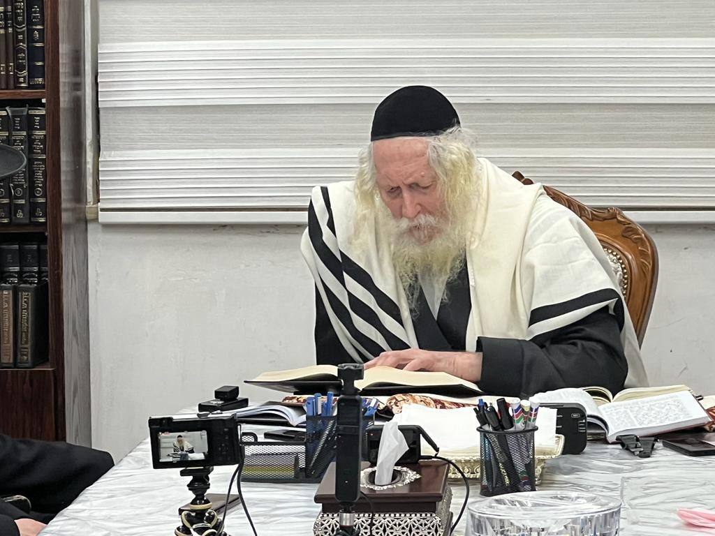שיעור לאברכי כולל "שערי הוראה" לצעירים