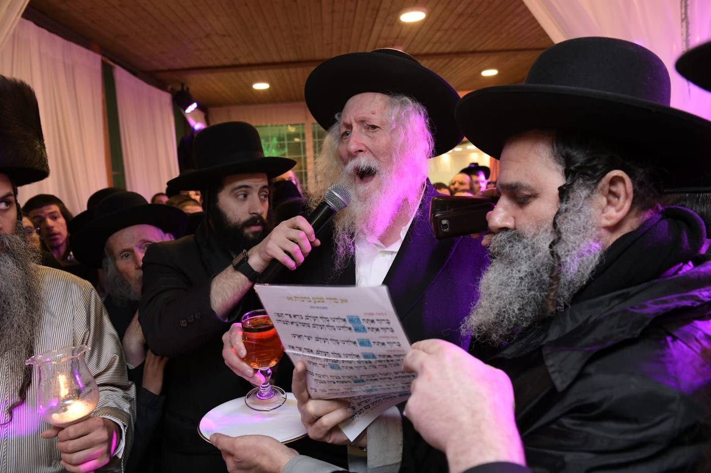 פירותיך מתוקים - סידור חו"ק בחתונת הבה"ח נחמן גואטה עב"ג בת ר' יובל מור ובחתונת ר' עוז גבאי