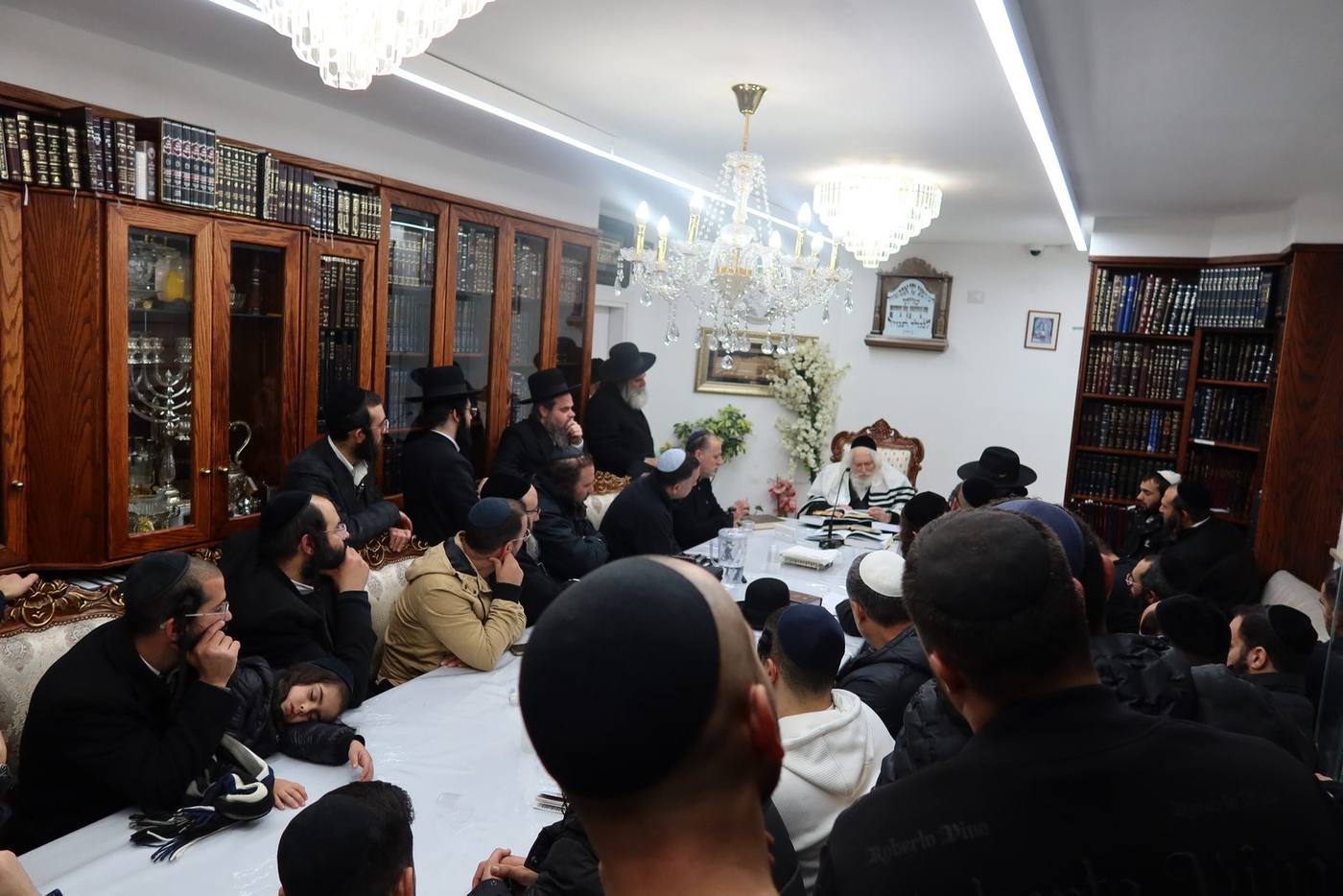 שיעור לקיבוץ של הרב צבי והרב מאיר רביבו בקודש פנימה